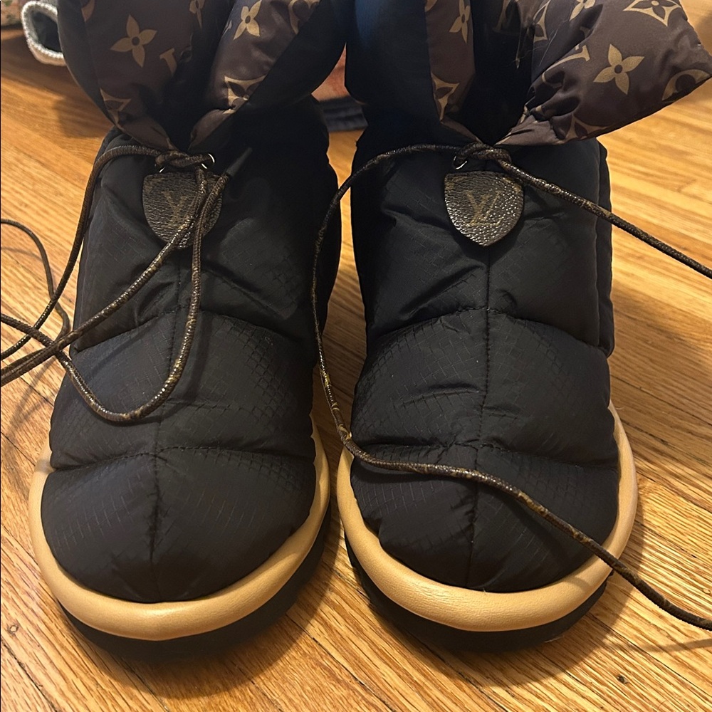 Louis Vuitton snow boots - worn 2 times. In almost brand new condition. - Picture 7 of 8